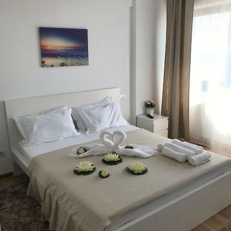 마마이아 Apartament Cristina 아파트 외부 사진