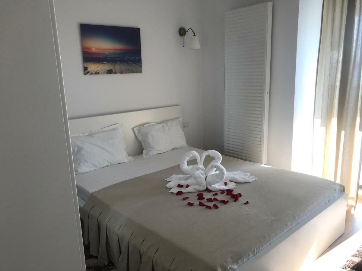 마마이아 Apartament Cristina 아파트 외부 사진